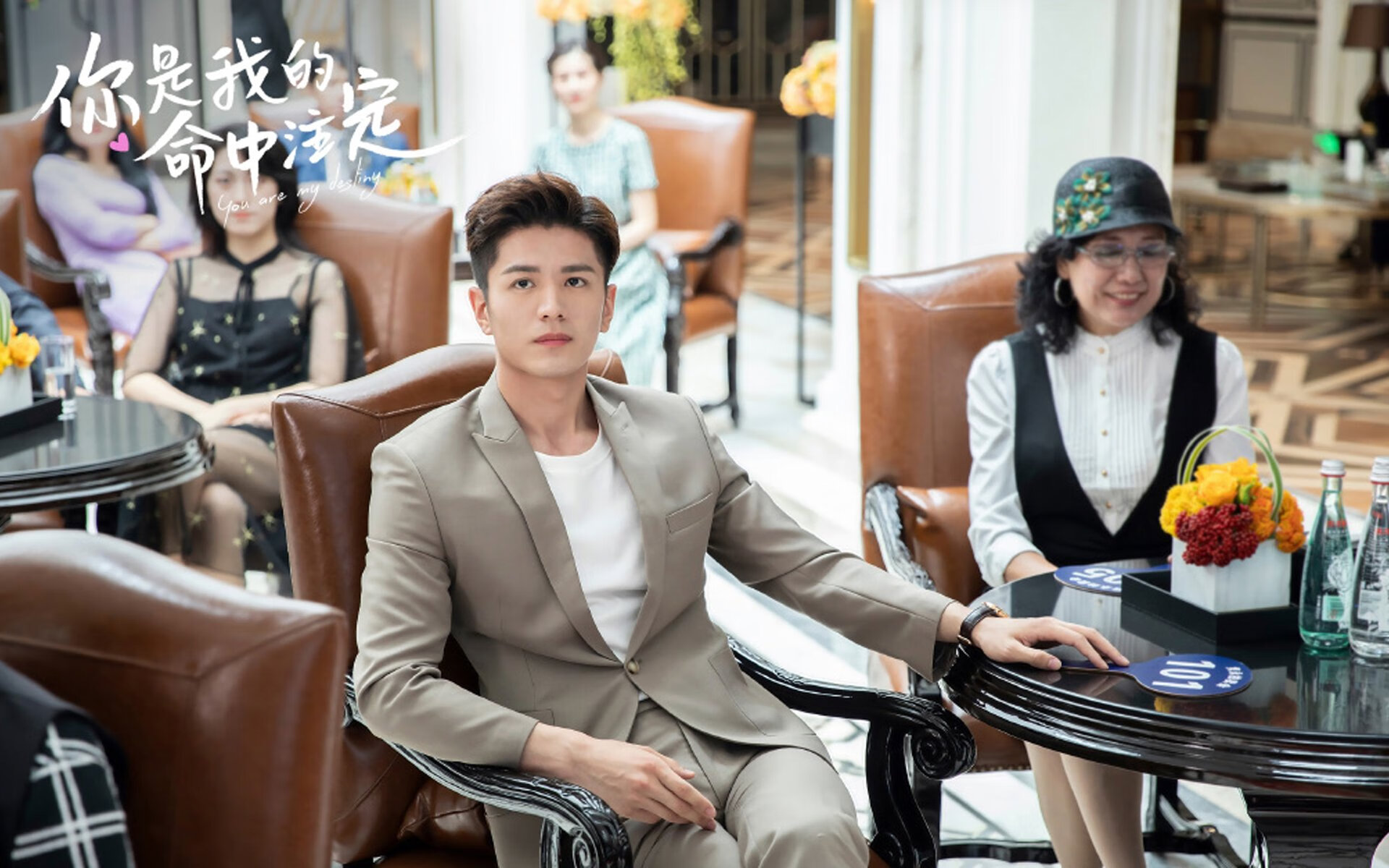 开云体育官方网站-双线爆发,黄喜灿的亚洲之光与英格兰的铁血征服