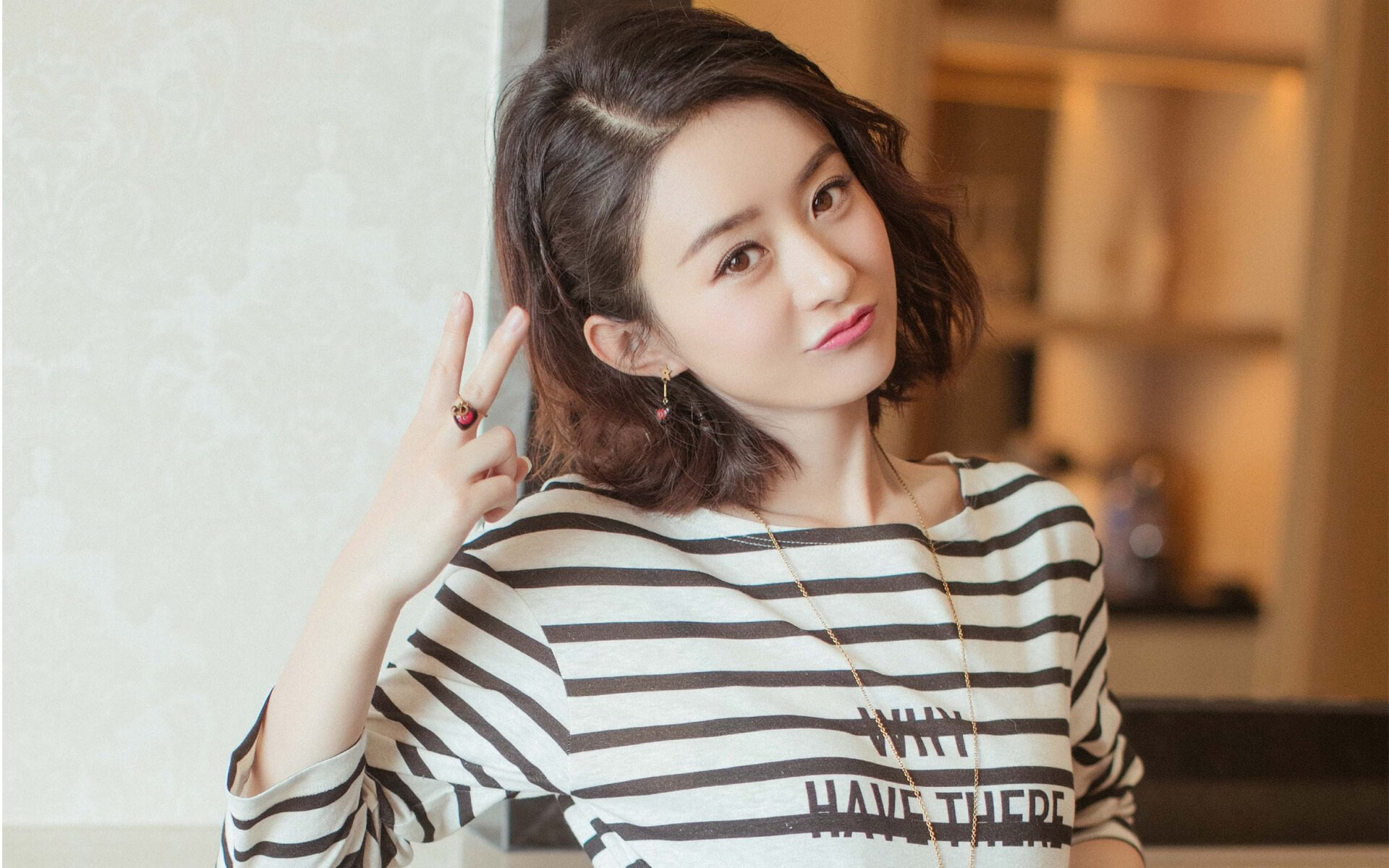 奥纳纳神兵天降破僵局，贝蒂斯铁血逆转擒巴萨