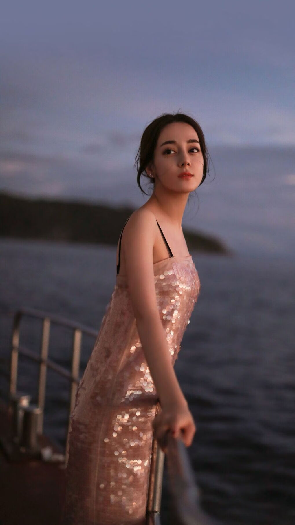 开云体育在线-曼城横扫巴萨，莱奥成为关键先生