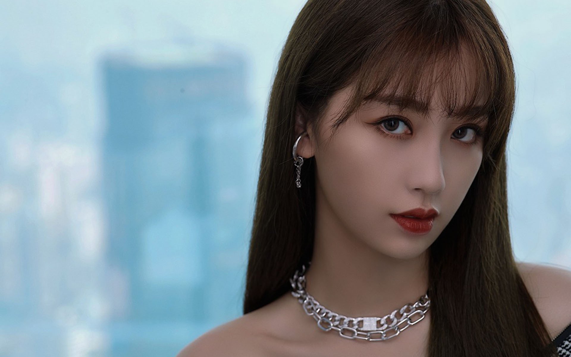 点燃夜空的不是绝杀,而是那个选择投出这颗球的人